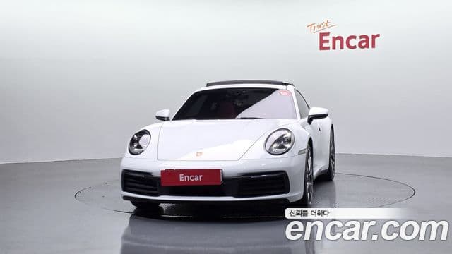 Porsche 911 (992) 3