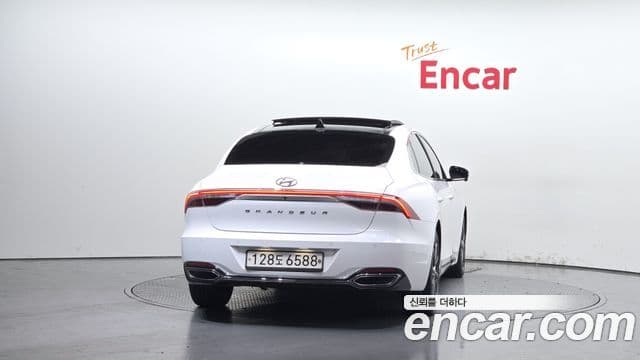 Hyundai The New Grandeur IG 3