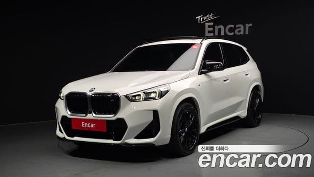 BMW X1 (U11)