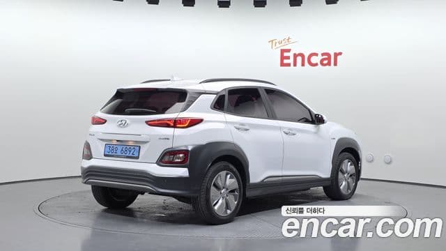Hyundai Kona Electric 2