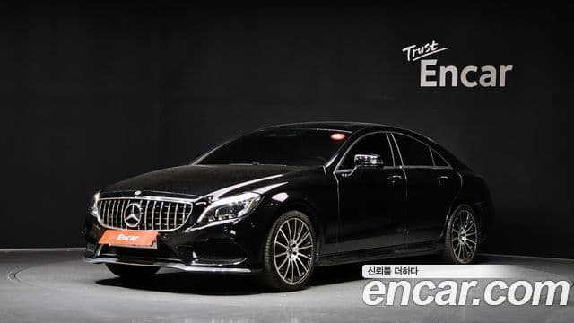 Mercedes-Benz CLS-Class W218 1