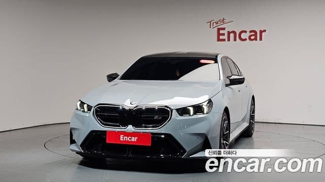 BMW M5 (G90) 2