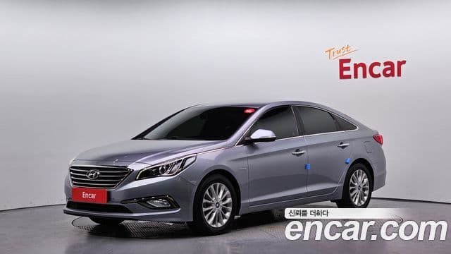 Hyundai LF Sonata 1