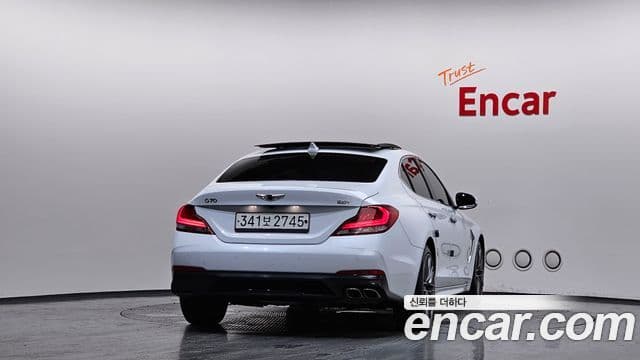 Genesis G70 3
