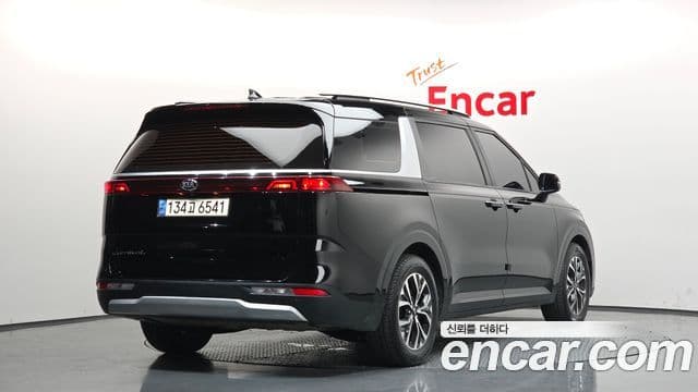Kia Carnival 4th Gen 2
