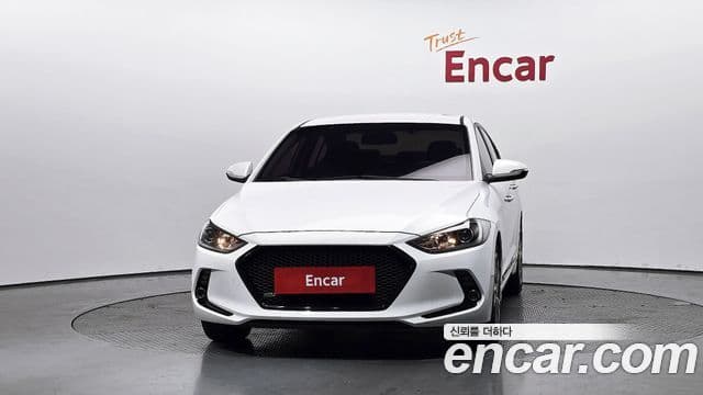Hyundai Avante AD 2
