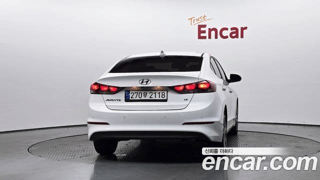 Hyundai Avante AD 3