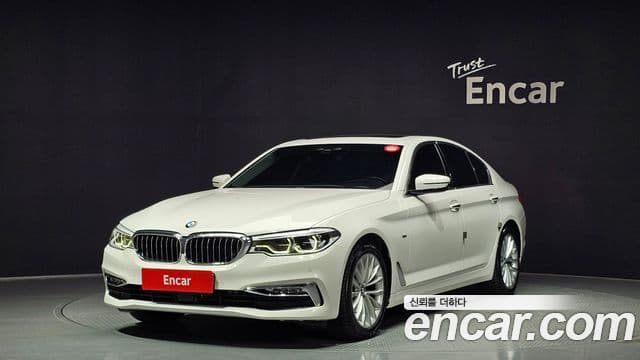 BMW 5 Series (G30)
