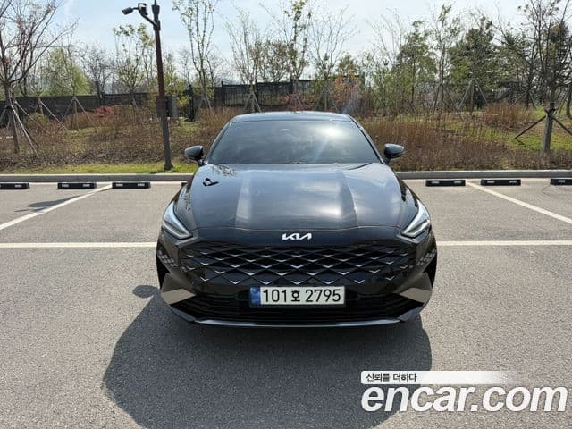 Kia K8 1