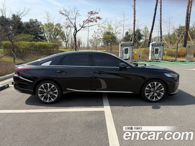 Kia K8 3