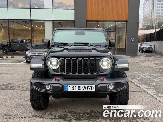Jeep Wrangler (JL) 3