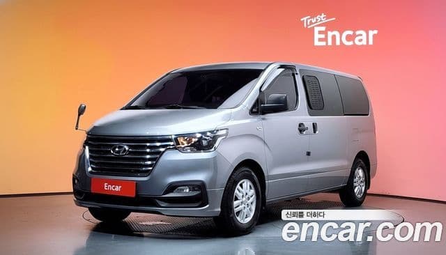 Hyundai The New Grand Starex — 1