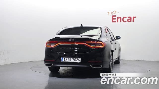 Hyundai Grandeur IG 4
