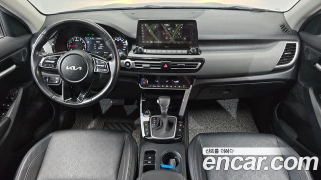 Kia Seltos 4