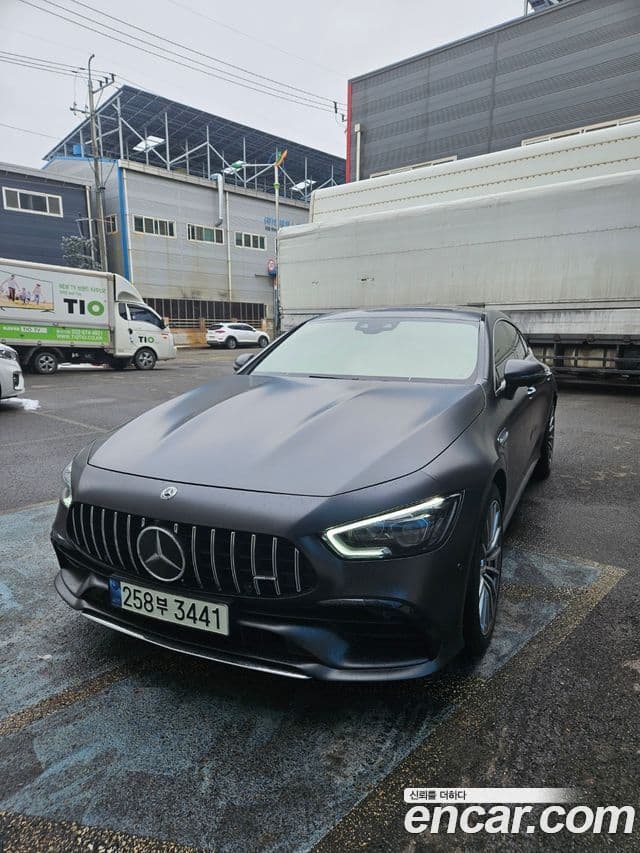 Mercedes-Benz AMG GT 2