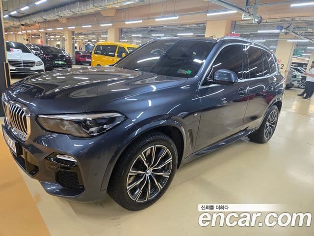 BMW X5 (G05)