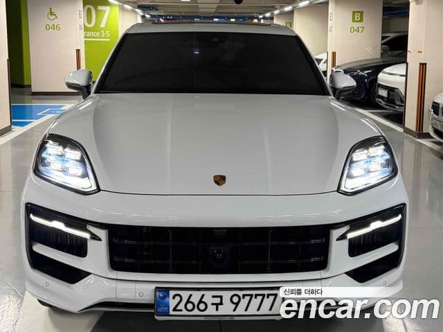 Porsche Cayenne (PO536) 1