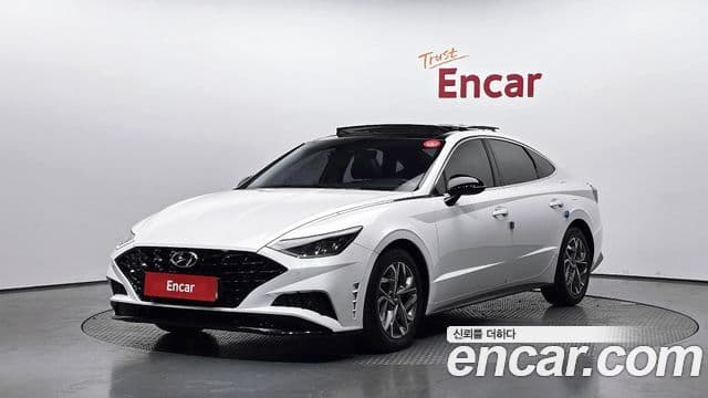 Hyundai Sonata (DN8) 1