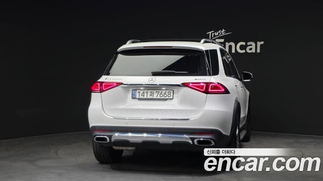 Mercedes-Benz GLE-Class W167 4