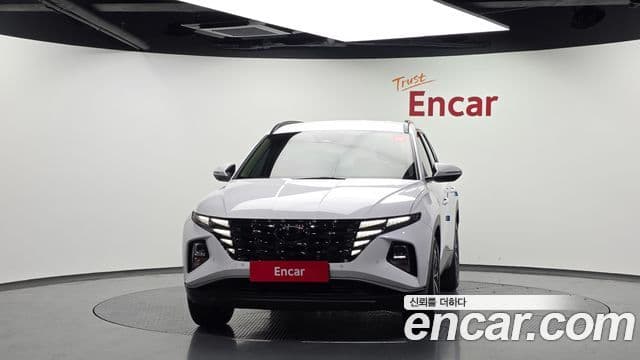Hyundai Tucson (NX4) 3