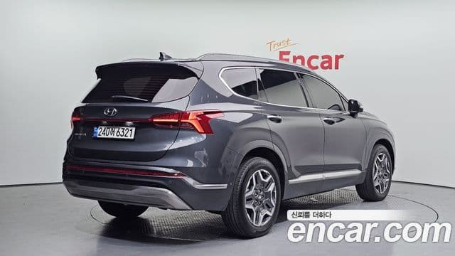 Hyundai The New Santa Fe 2