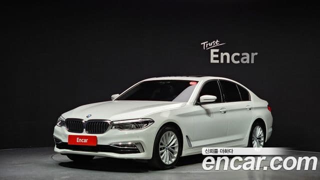 BMW 5 Series (G30)