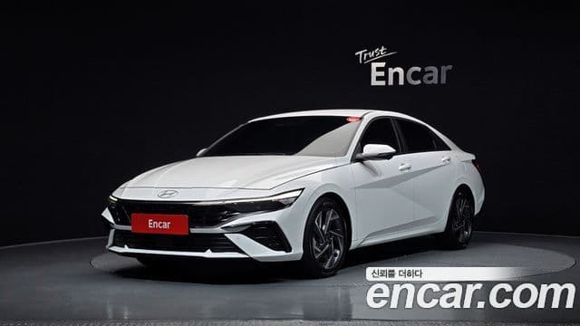 Hyundai The New Avante (CN7) 1