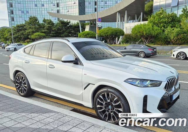 BMW X6 (G06) 2