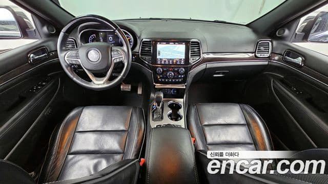 Jeep Grand Cherokee 4