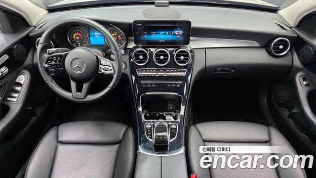Mercedes-Benz C-Class W205 4