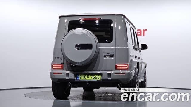 Mercedes-Benz G-Class W465 3