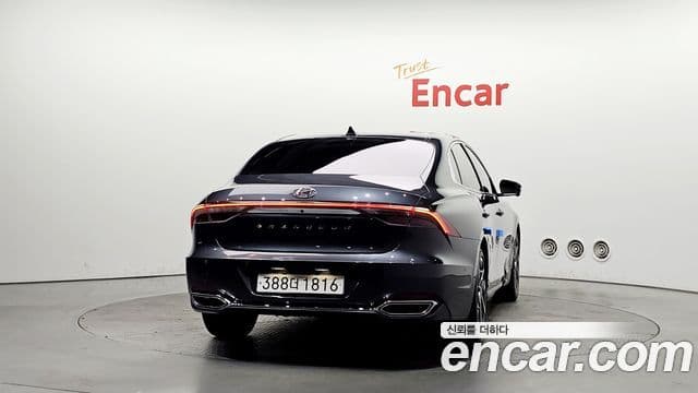 Hyundai The New Grandeur IG 4