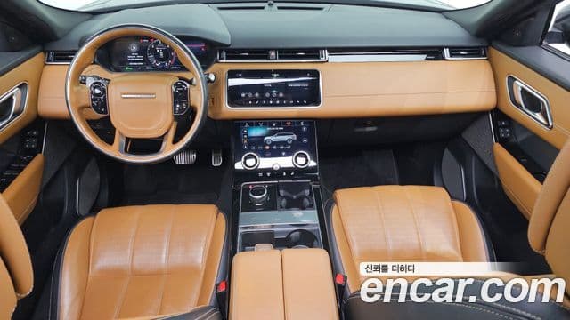 Land Rover Range Rover Velar 4