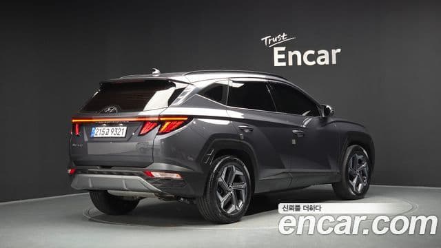 Hyundai Tucson (NX4) 2