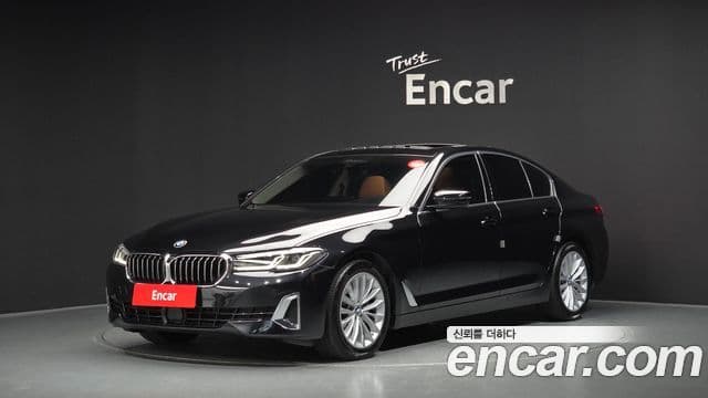 BMW 5 Series (G30)