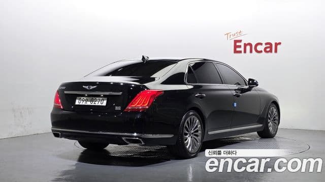 Genesis EQ900 2
