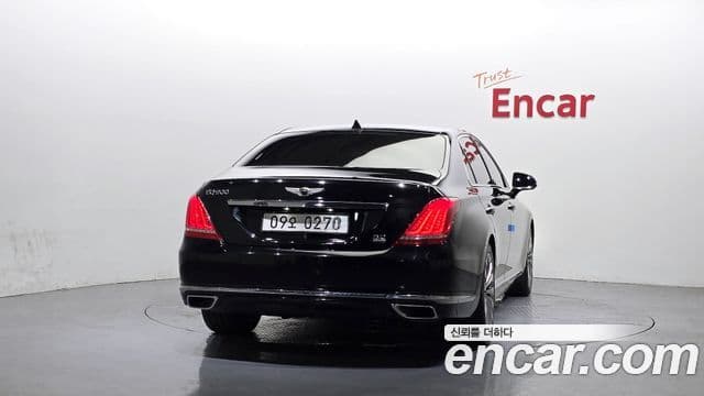 Genesis EQ900 4