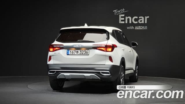 Kia Seltos 4