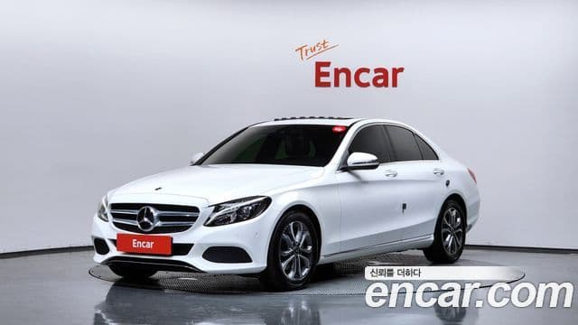 Mercedes-Benz C-Class W205 1