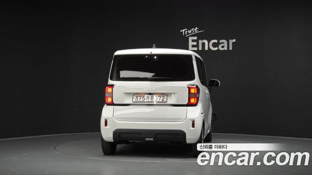 Kia The New Kia Ray 4