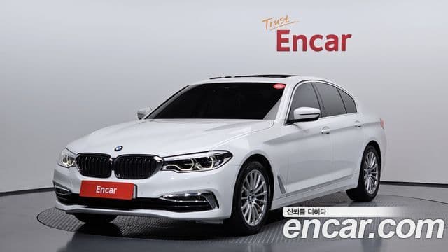 BMW 5 Series (G30)