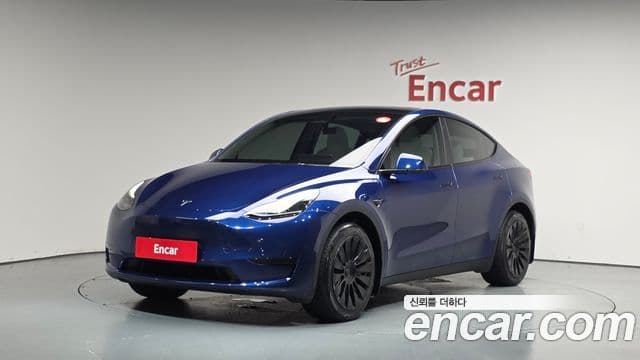 Tesla Model Y 1