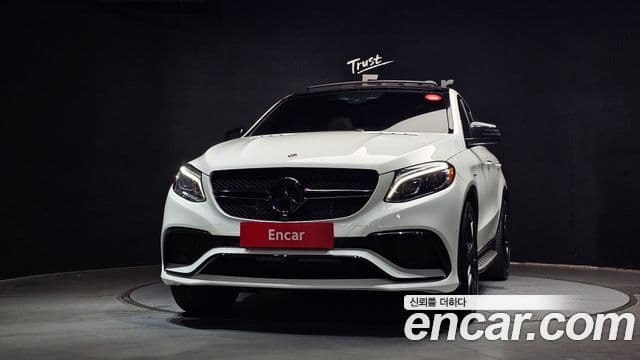 Mercedes-Benz GLE-Class W166 2