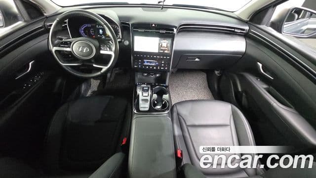 Hyundai Tucson (NX4) 4