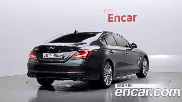 Genesis G70 2