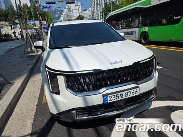 Kia The New Carnival 4th Gen 1