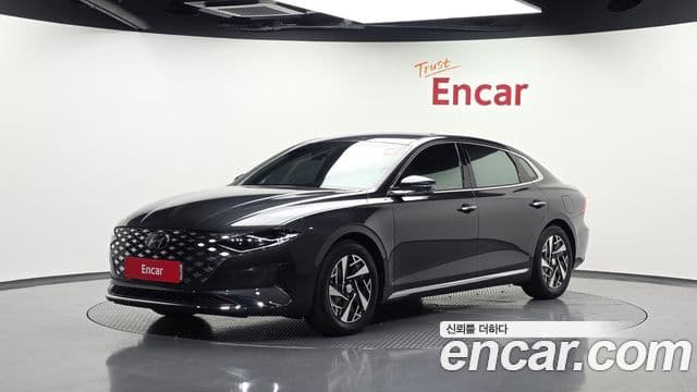 Hyundai The New Grandeur IG Hybrid — 1