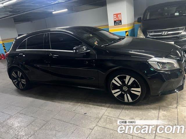 Mercedes-Benz A-Class W176 2