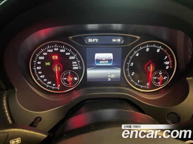 Mercedes-Benz A-Class W176 3