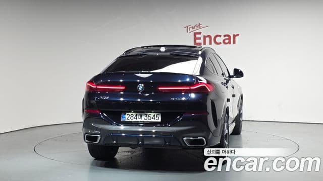 BMW X6 (G06) 3